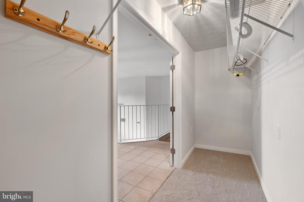 2013 WARNERS TERRACE S Unit: 140