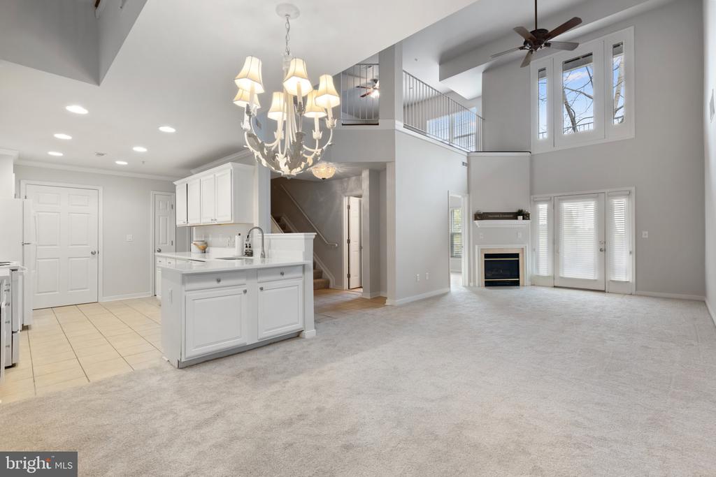 2013 WARNERS TERRACE S Unit: 140