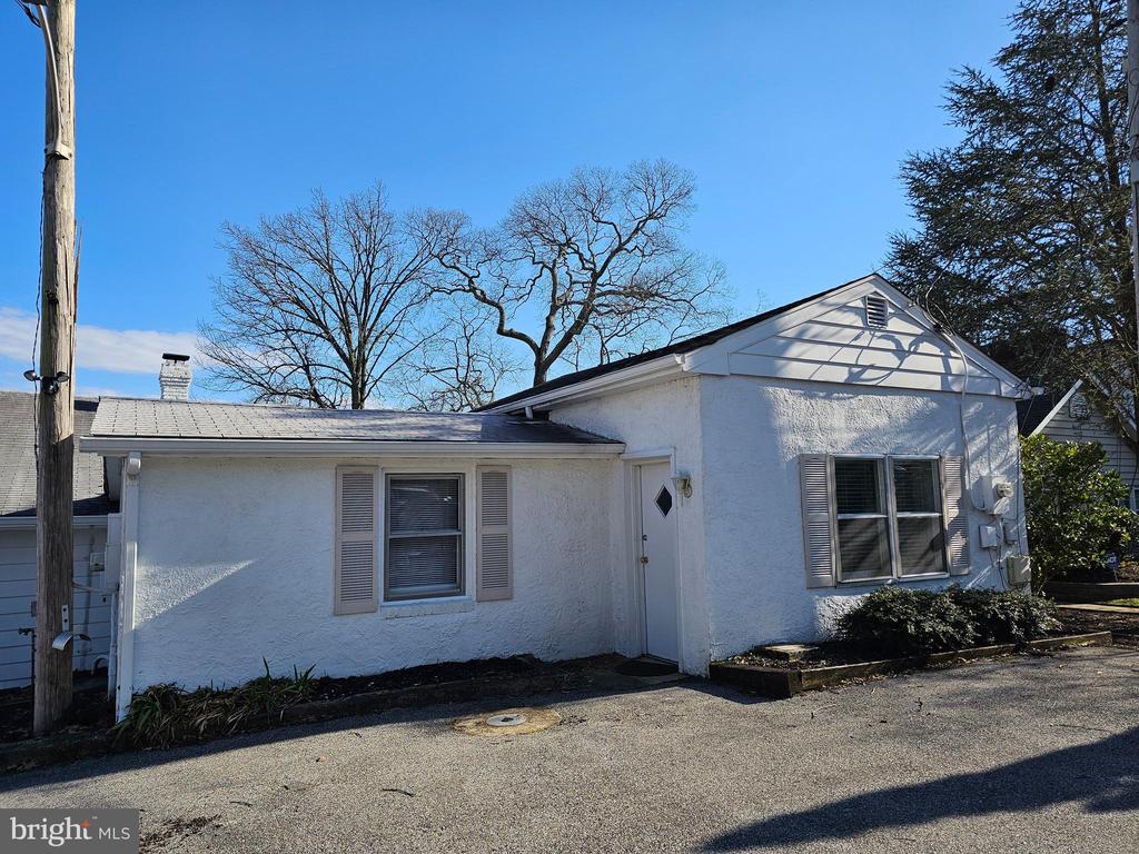 728 DILL ROAD