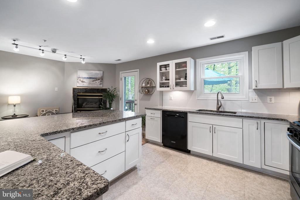 756 PINE VALLEY DRIVE