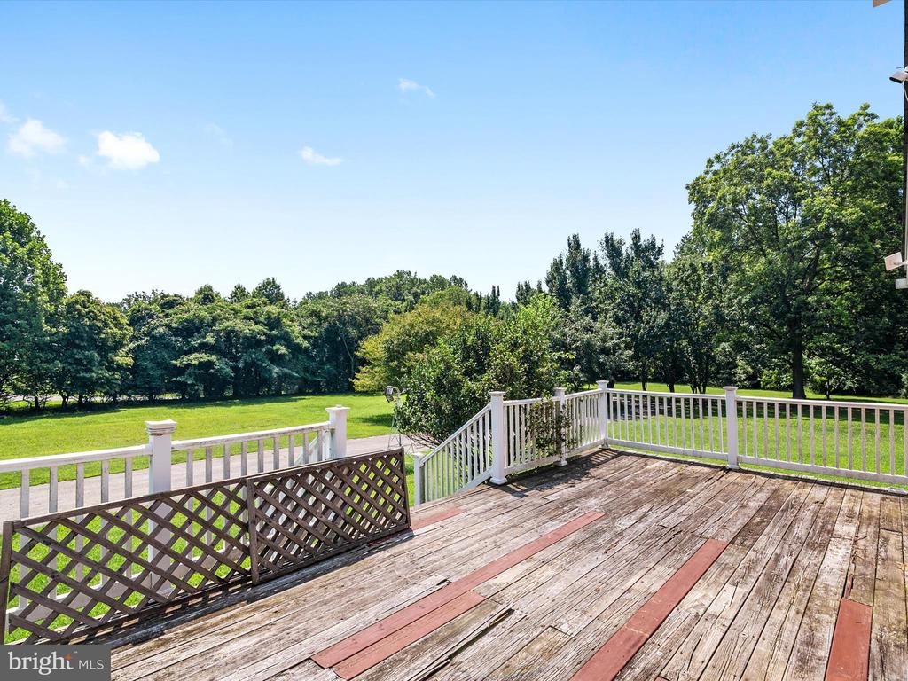 2182 JOHNS HOPKINS ROAD