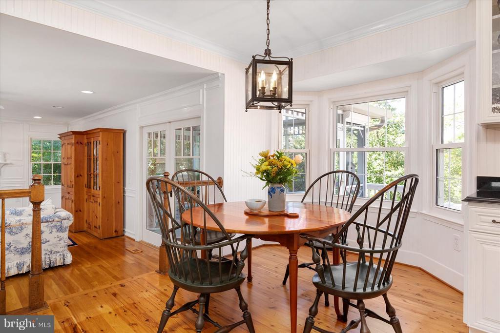 252 BAYSHIRE COURT