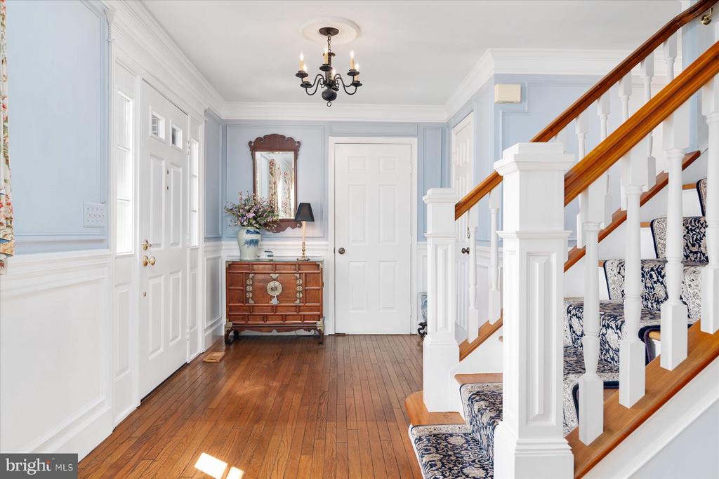 252 BAYSHIRE COURT