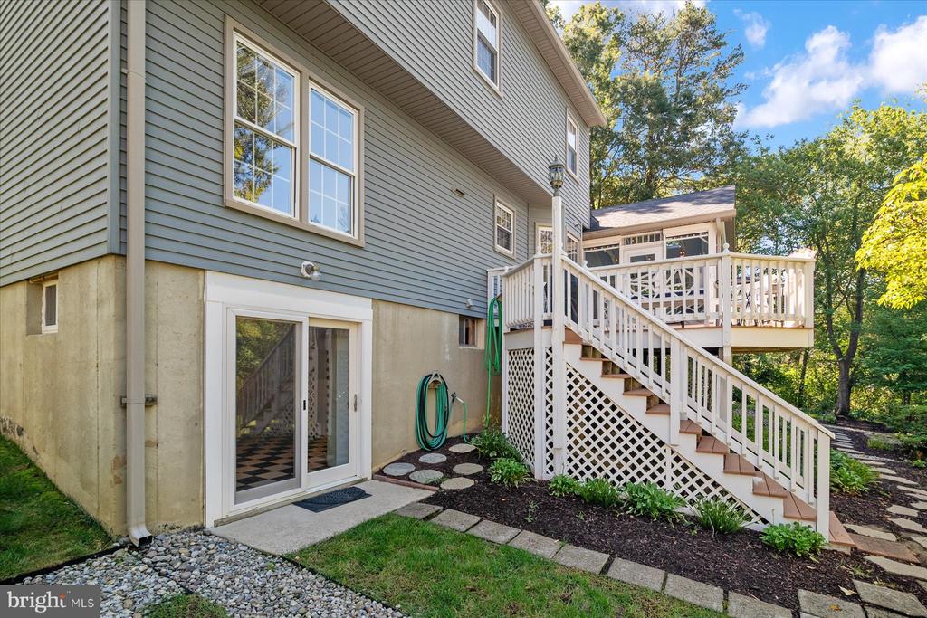 252 BAYSHIRE COURT