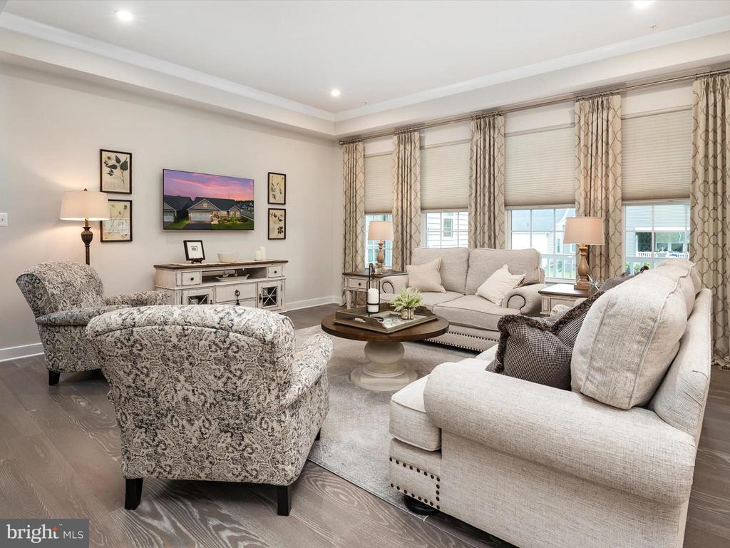 3134 MEANDER BEND
