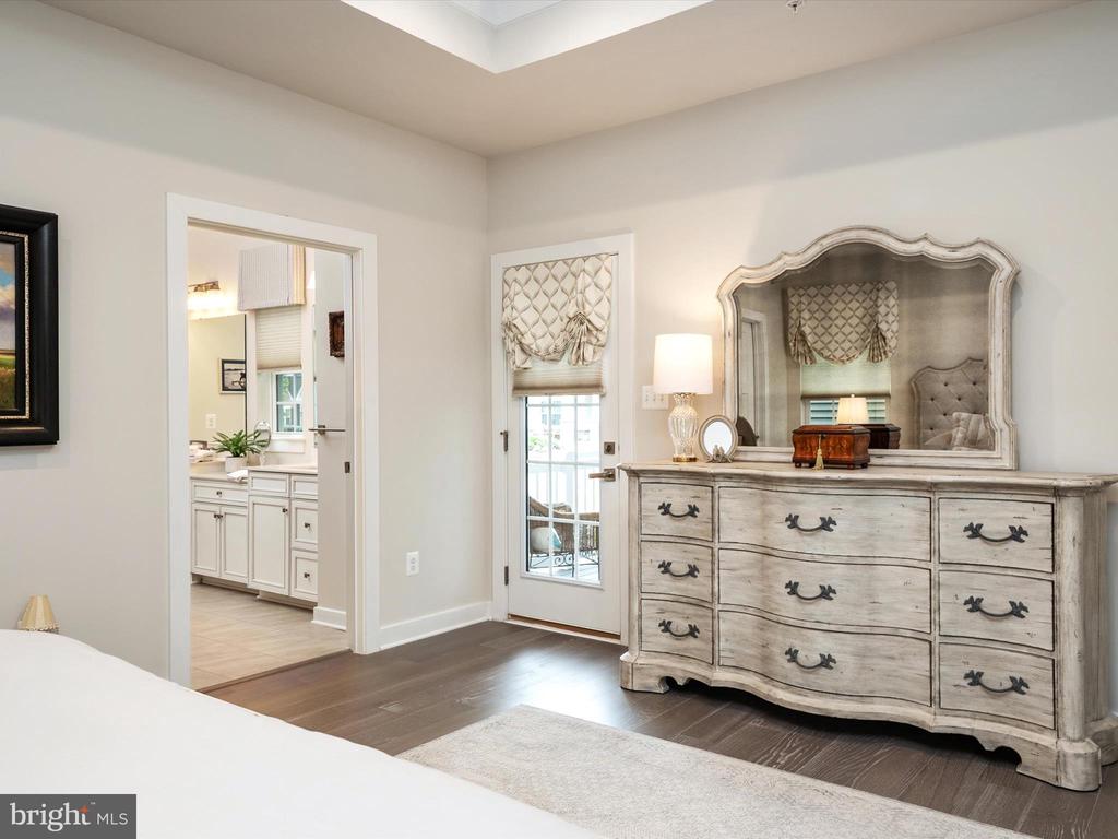 3134 MEANDER BEND