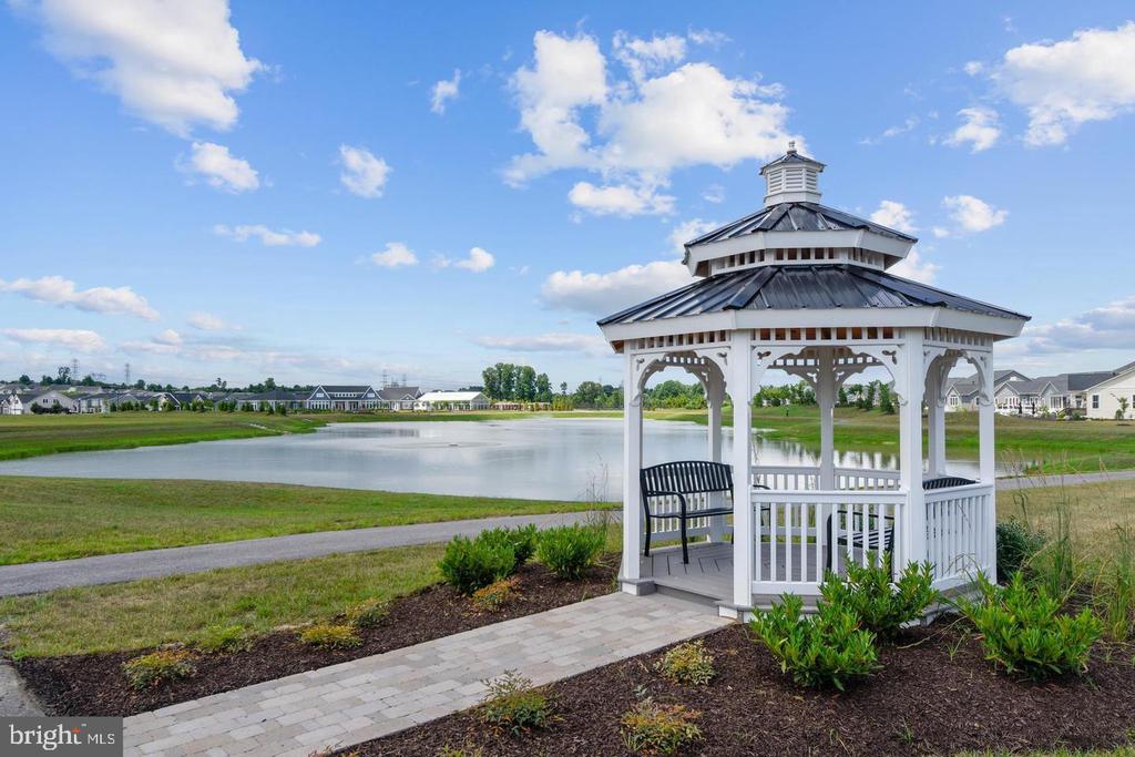 3134 MEANDER BEND