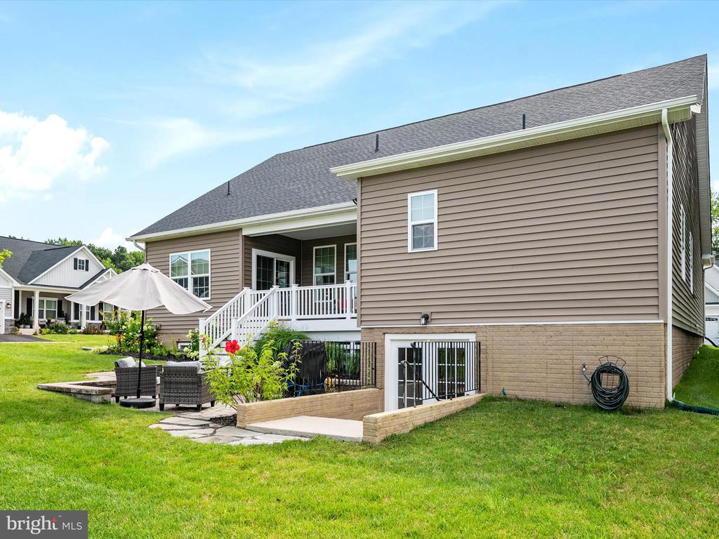 3134 MEANDER BEND