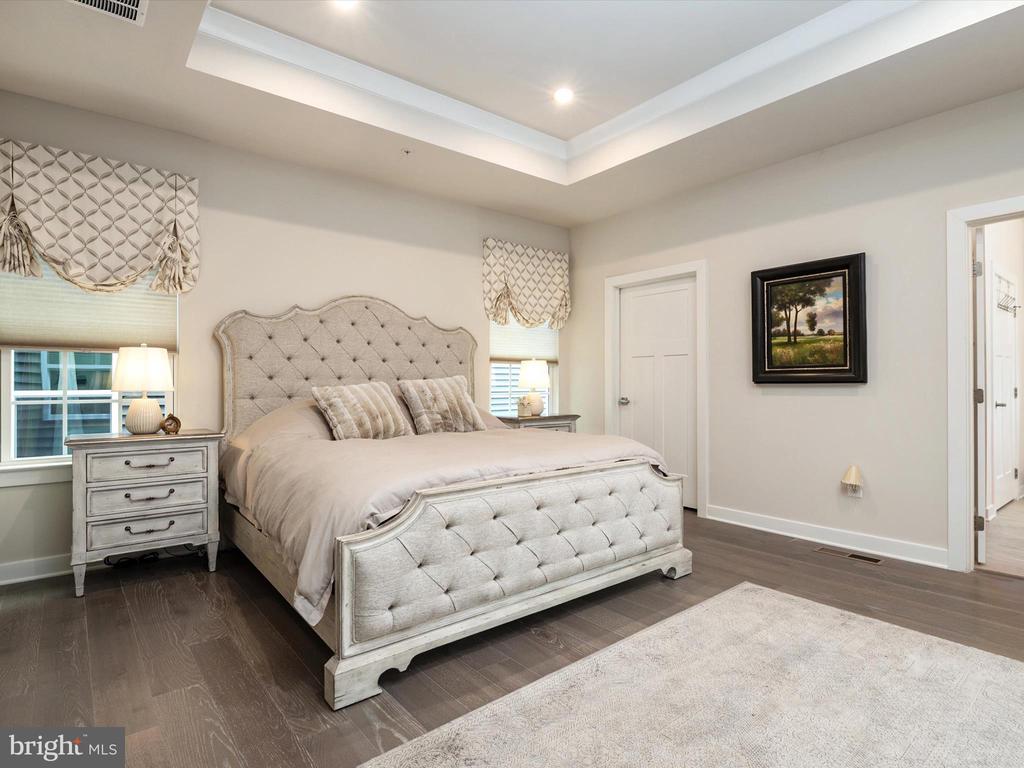 3134 MEANDER BEND