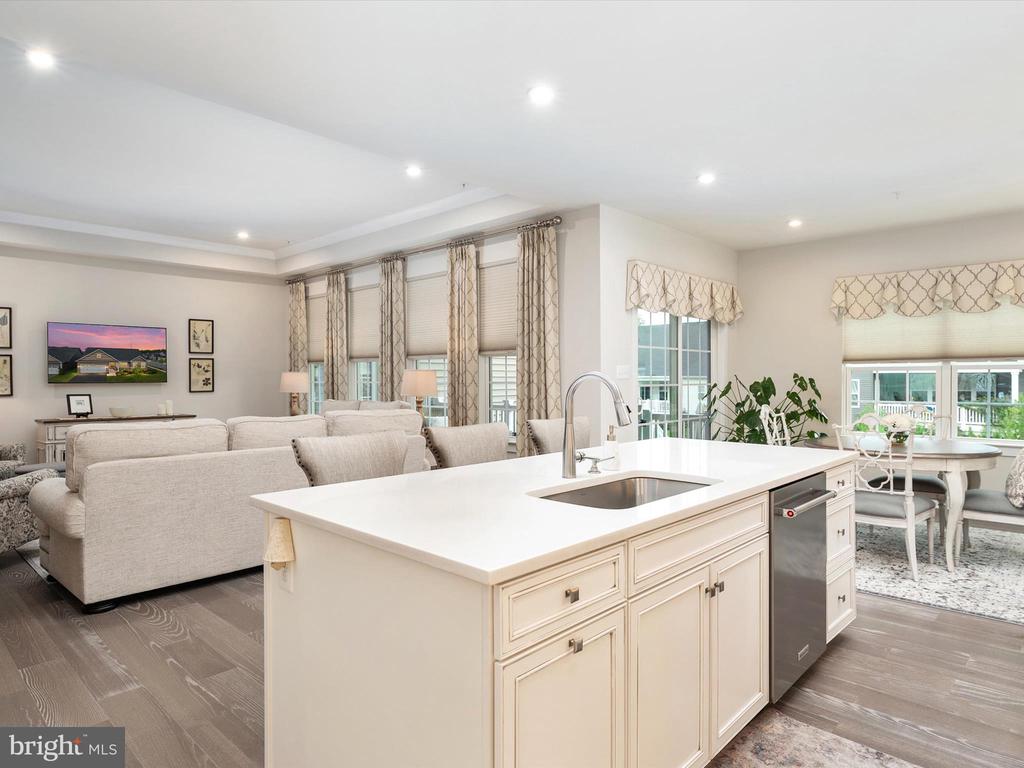 3134 MEANDER BEND