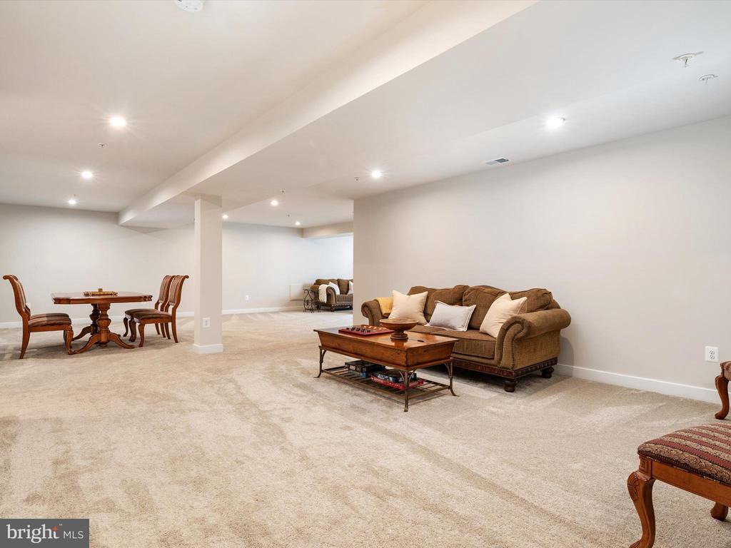 3134 MEANDER BEND