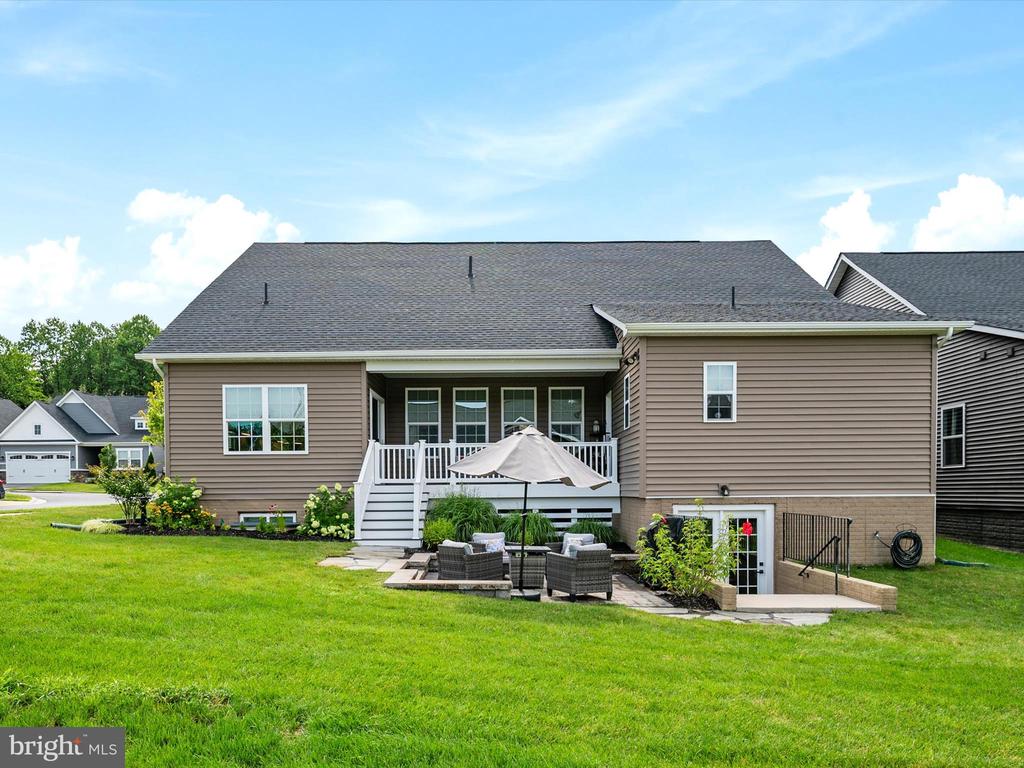 3134 MEANDER BEND