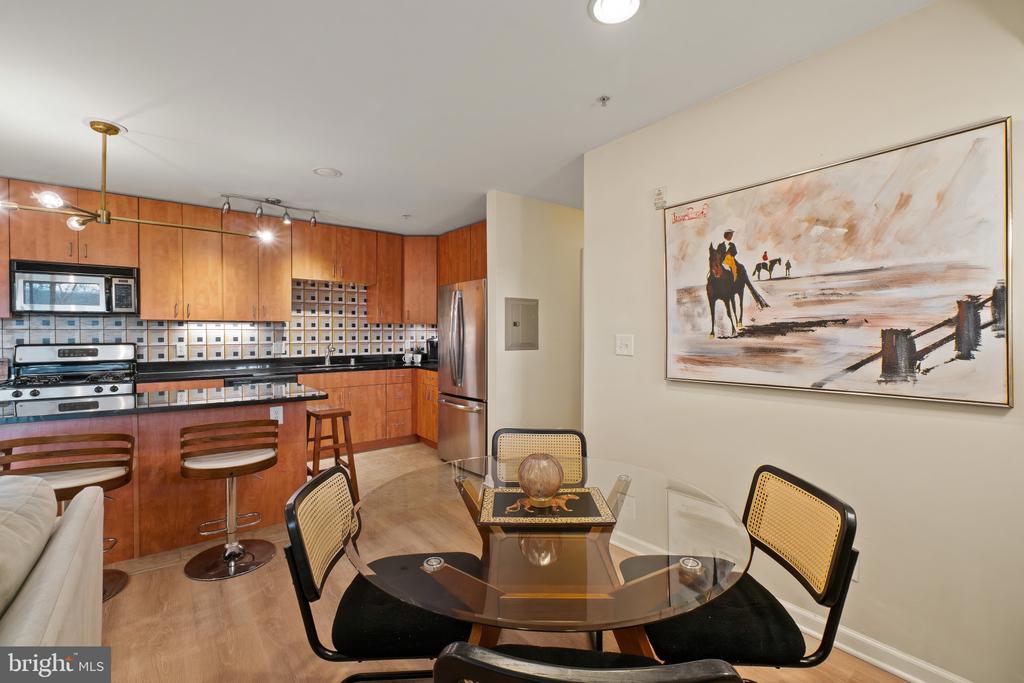 1113 PRIMROSE COURT Unit: 302