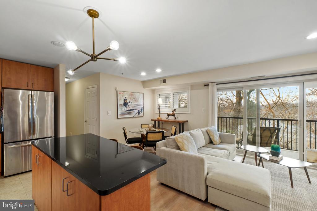 1113 PRIMROSE COURT Unit: 302