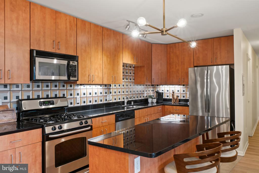 1113 PRIMROSE COURT Unit: 302