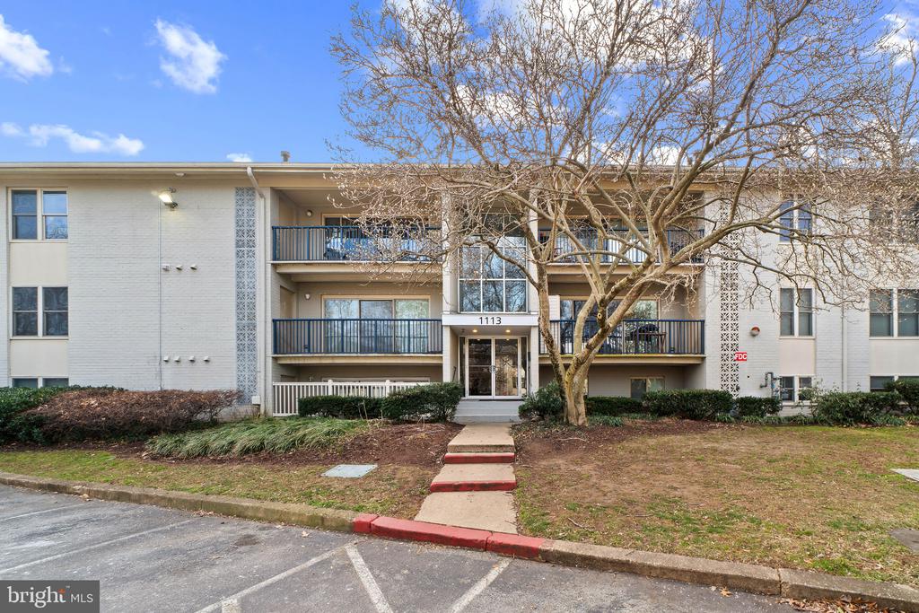 1113 PRIMROSE COURT Unit: 302