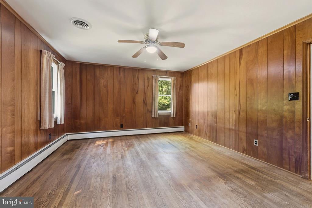 213 CYPRESS CREEK ROAD