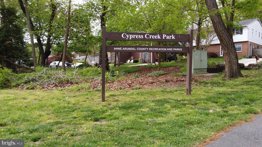 213 CYPRESS CREEK ROAD