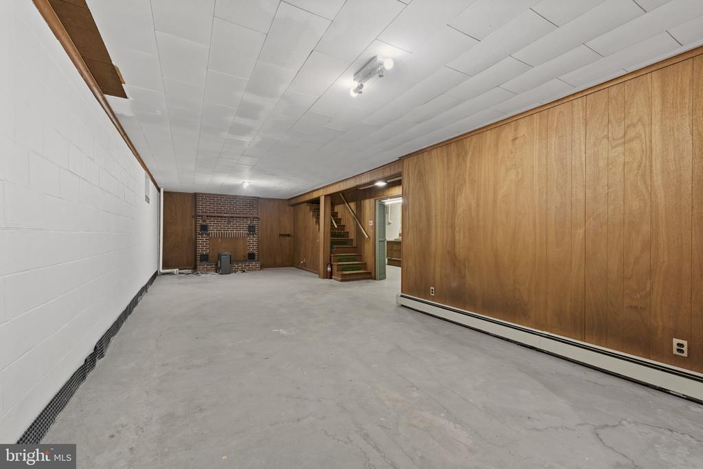 213 CYPRESS CREEK ROAD