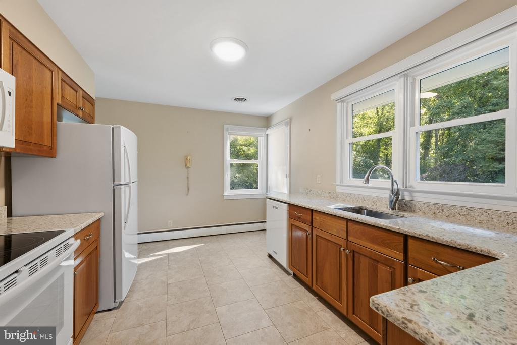 213 CYPRESS CREEK ROAD