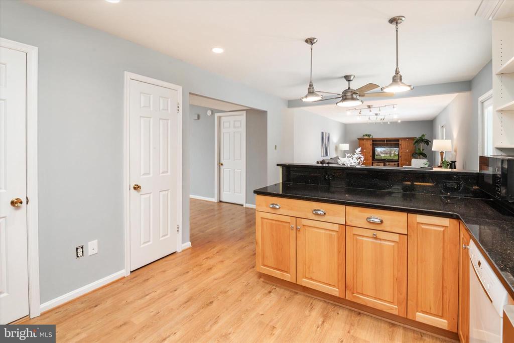206 ARMSTRONG LANE