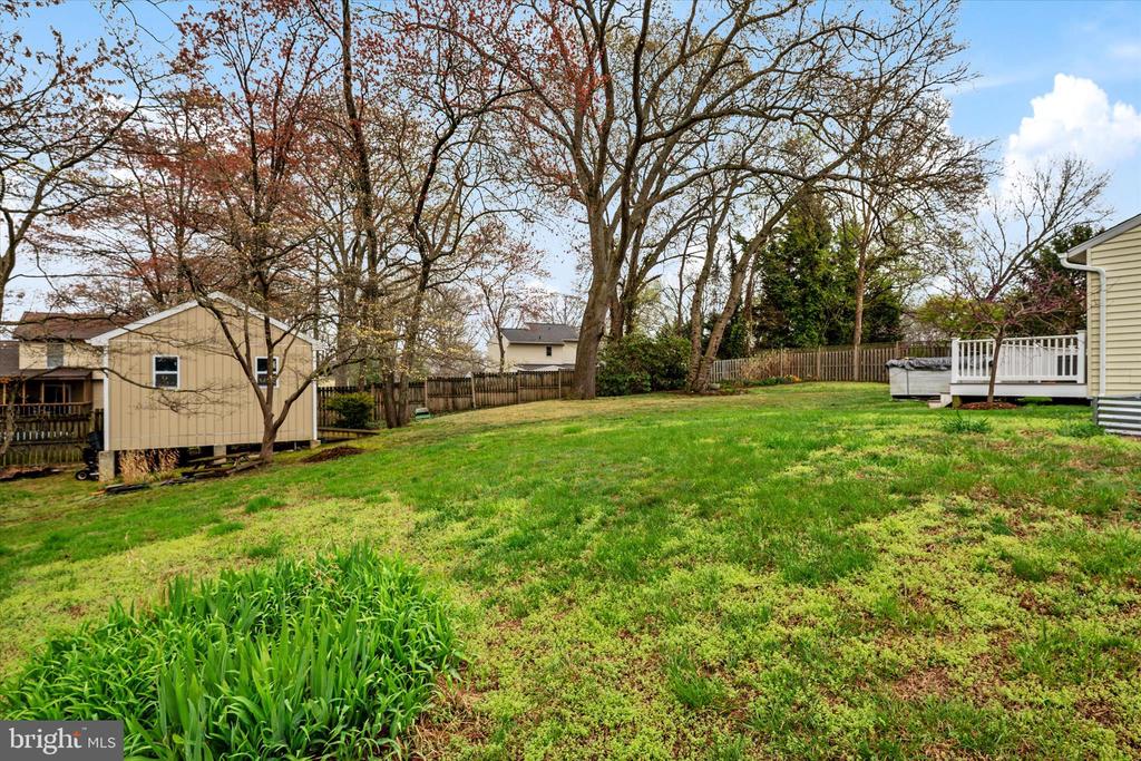 206 ARMSTRONG LANE