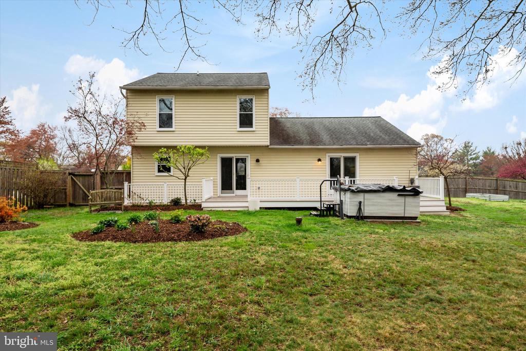 206 ARMSTRONG LANE