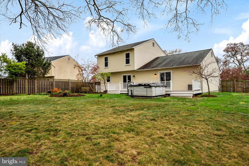 206 ARMSTRONG LANE