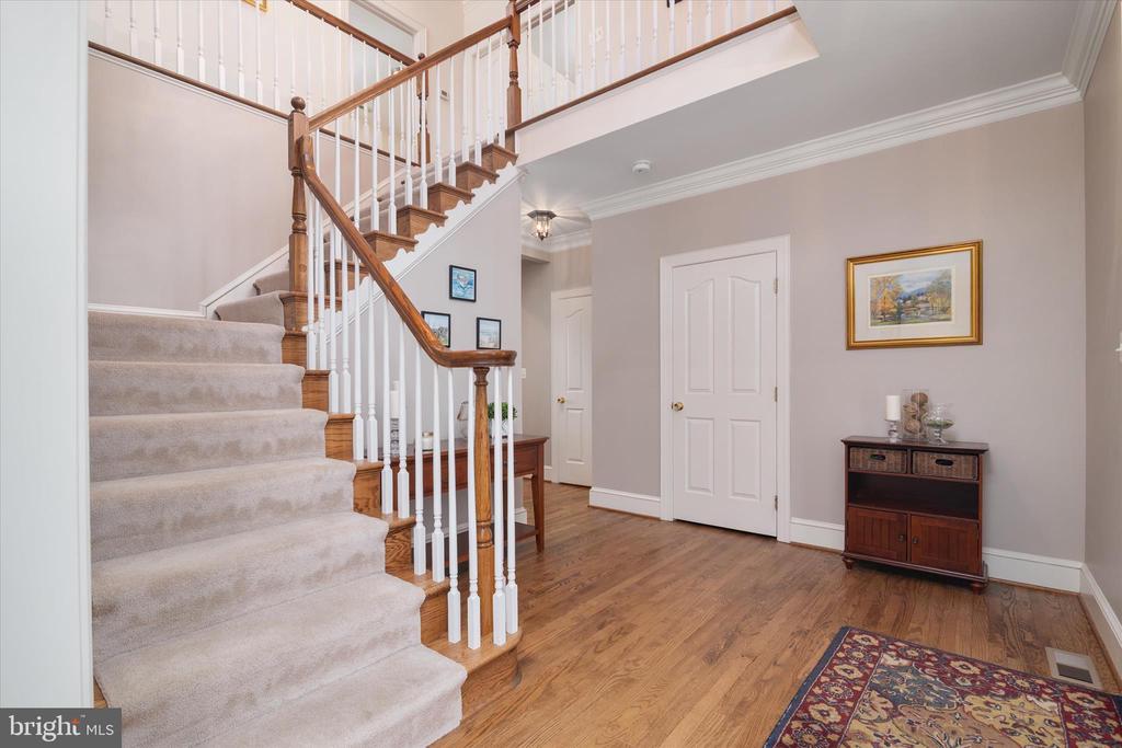 3744 PARKE DRIVE