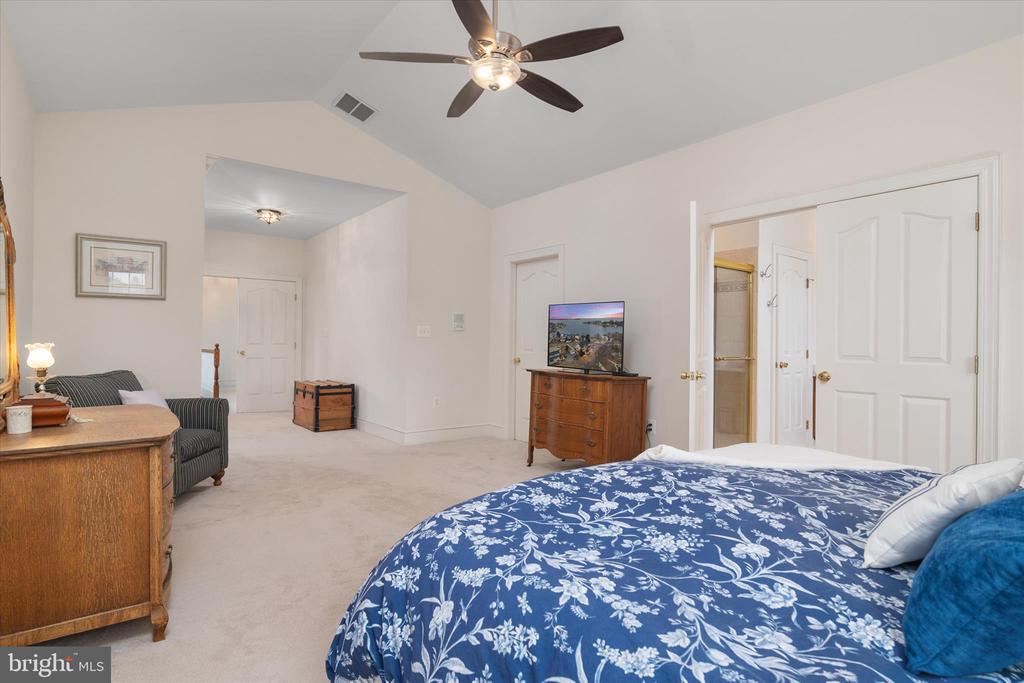 3744 PARKE DRIVE