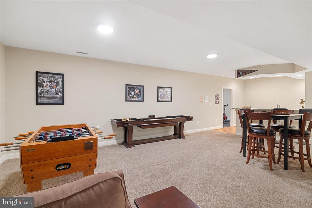 3744 PARKE DRIVE