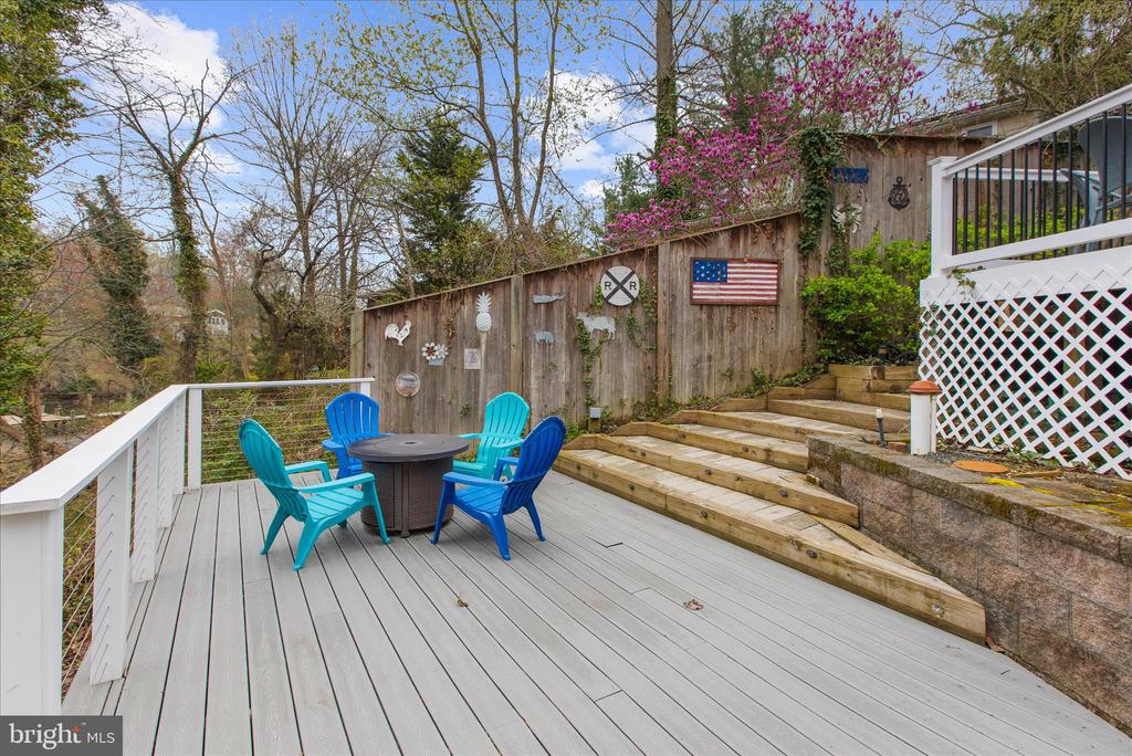 2642 QUEEN ANNE CIRCLE