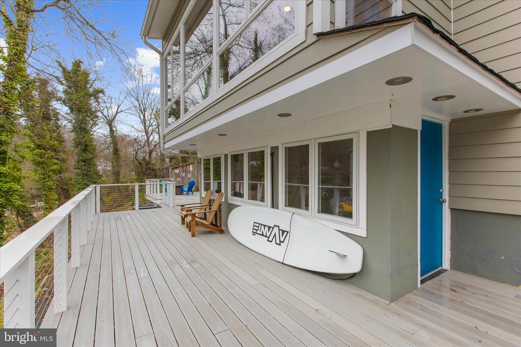 2642 QUEEN ANNE CIRCLE