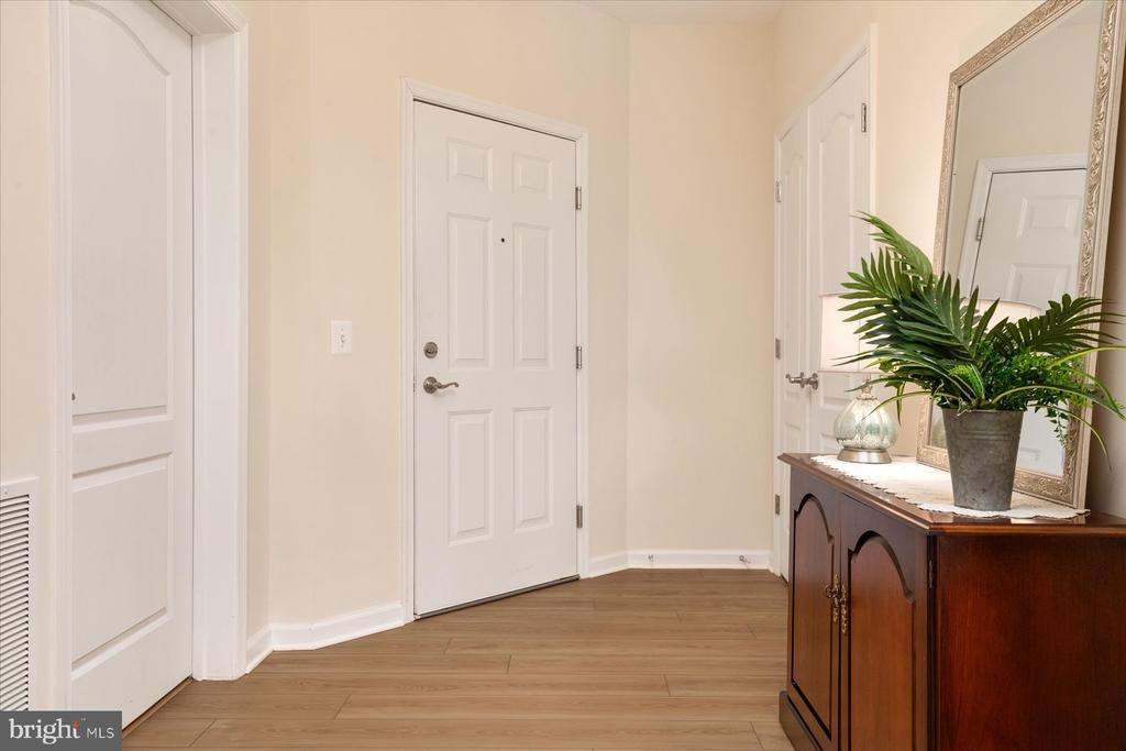 1412 WIGEON WAY Unit: 301