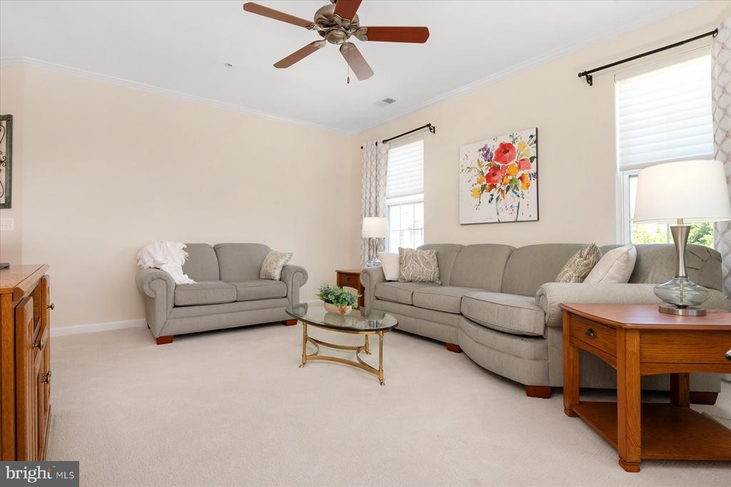 1412 WIGEON WAY Unit: 301