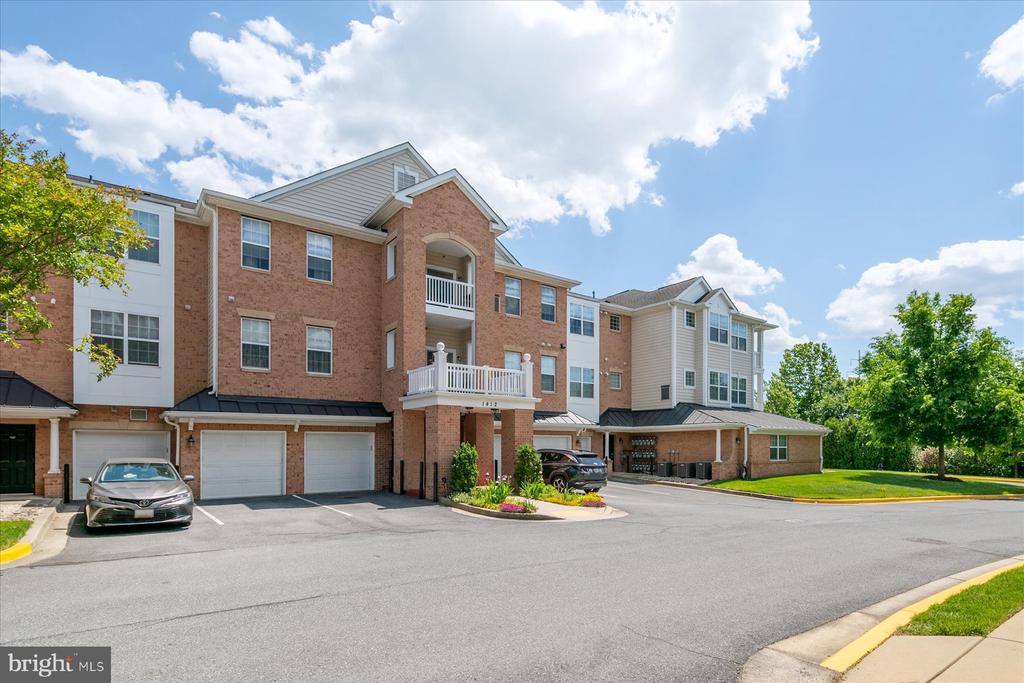 1412 WIGEON WAY Unit: 301