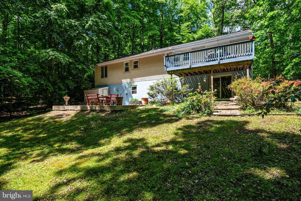 2194 HALLMARK COURT