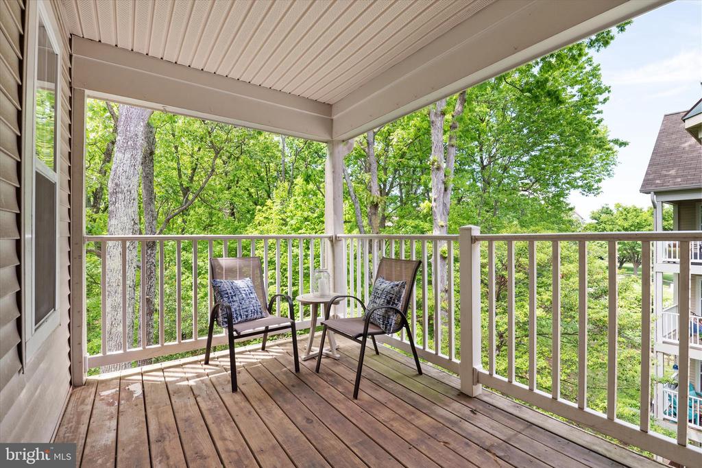 617 ADMIRAL DRIVE Unit: 403