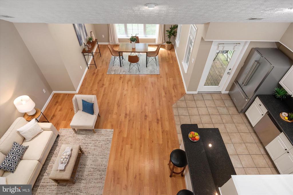 617 ADMIRAL DRIVE Unit: 403