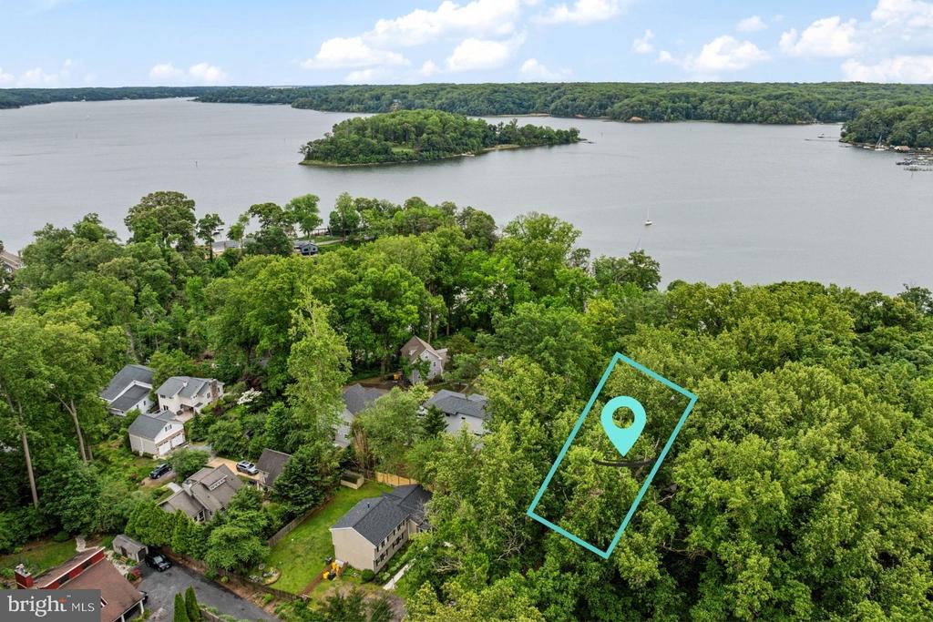934 N FOREST TRAIL