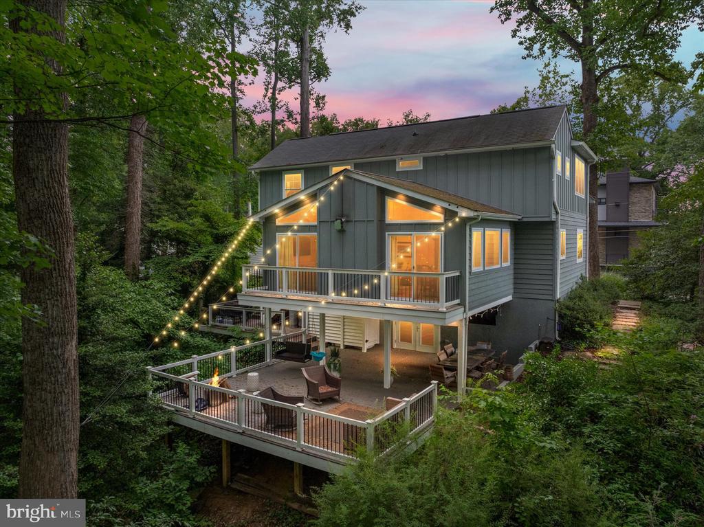 934 N FOREST TRAIL