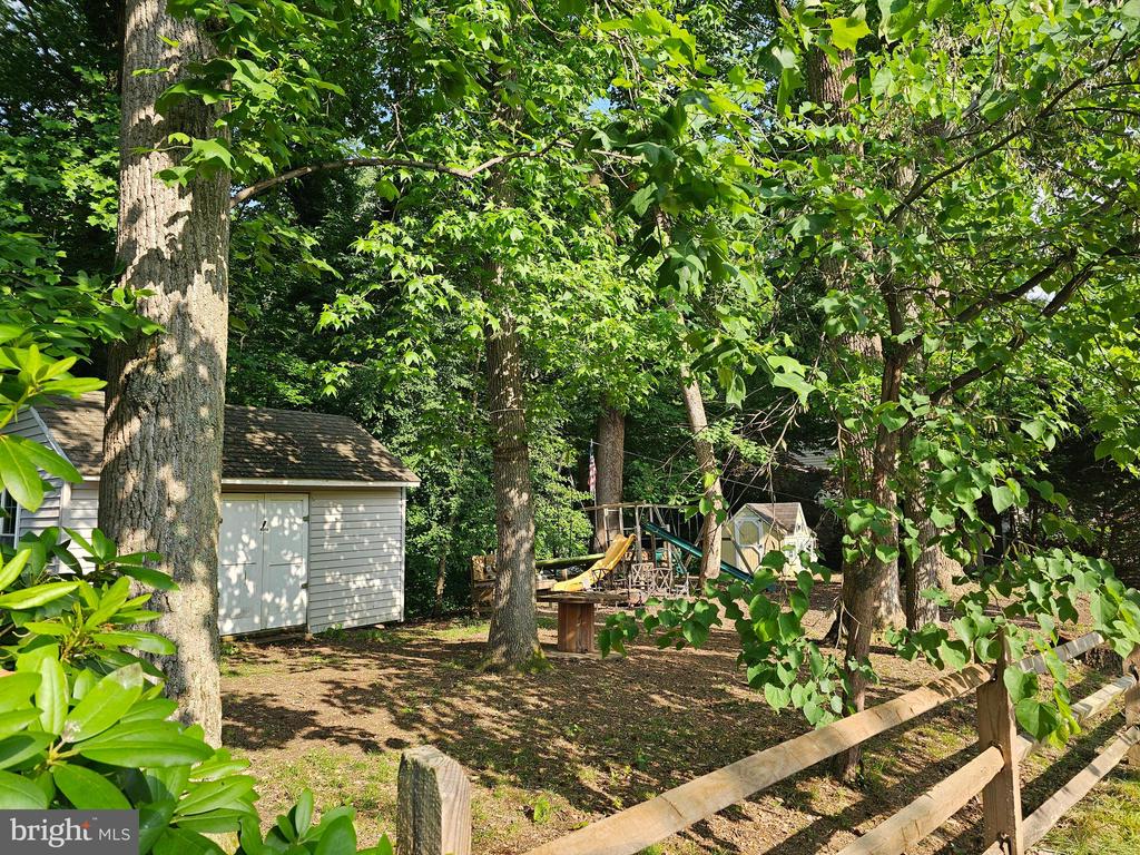 934 N FOREST TRAIL