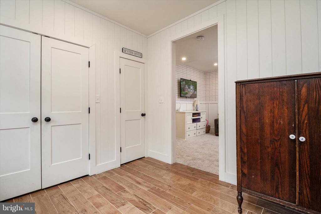 934 N FOREST TRAIL
