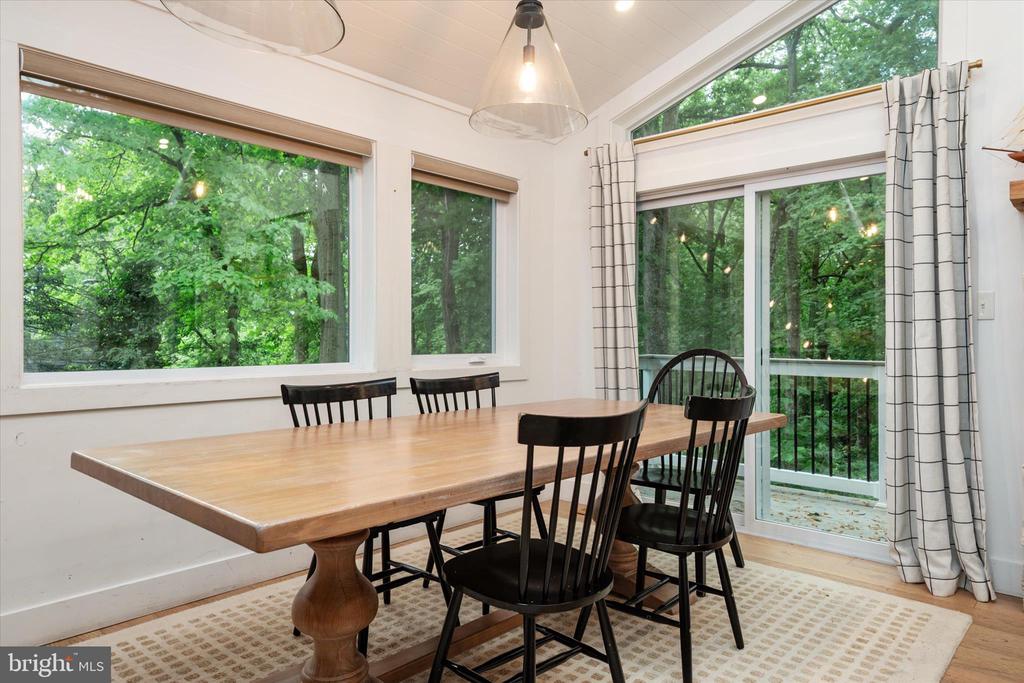 934 N FOREST TRAIL