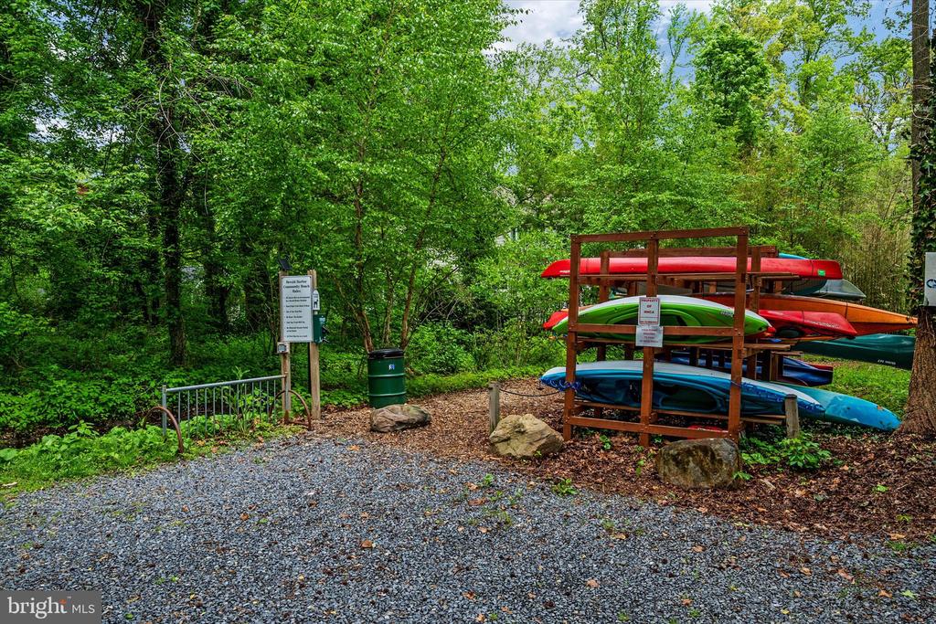 934 N FOREST TRAIL