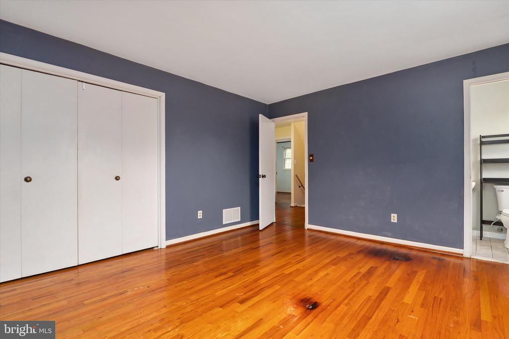 609 KENSINGTON AVENUE
