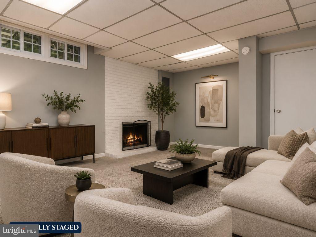 254 CHALET CIRCLE W