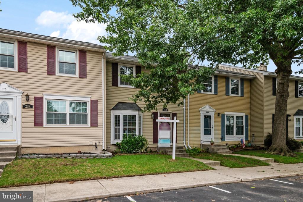 254 CHALET CIRCLE W