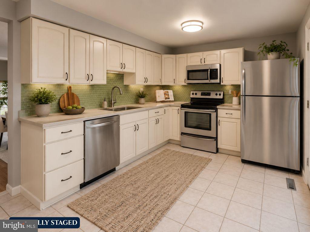 254 CHALET CIRCLE W