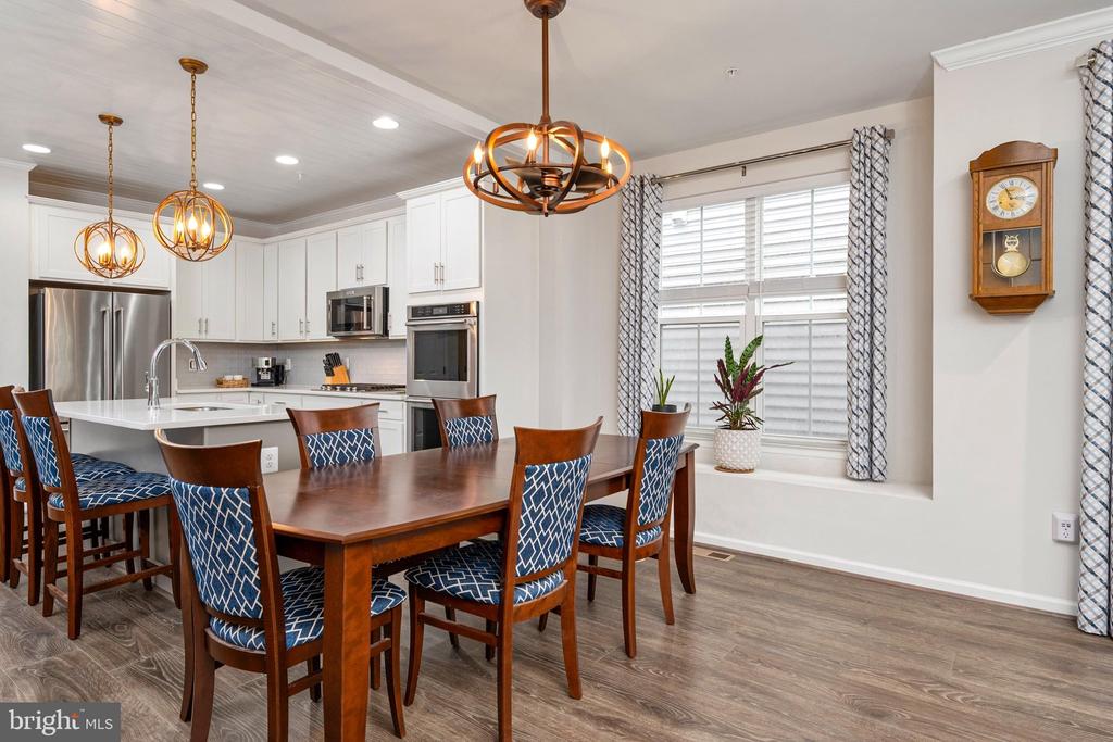1645 VELVETLEAF LANE